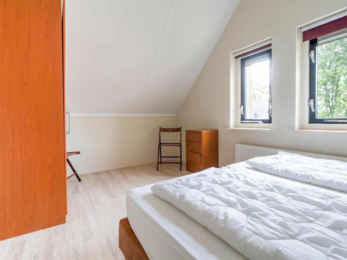 Serene Holiday Home In Gaasterl N Sleat Sondel 外观 照片