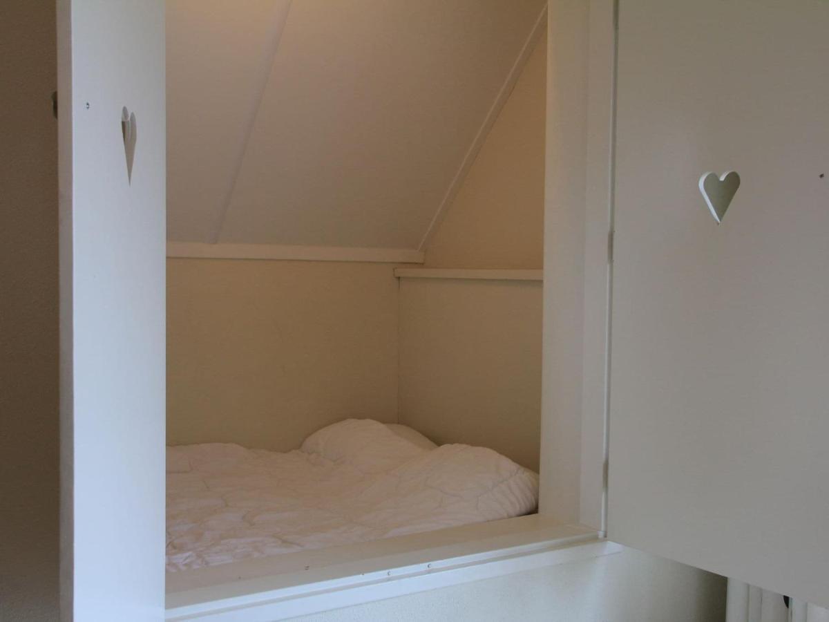 Serene Holiday Home In Gaasterl N Sleat Sondel 外观 照片